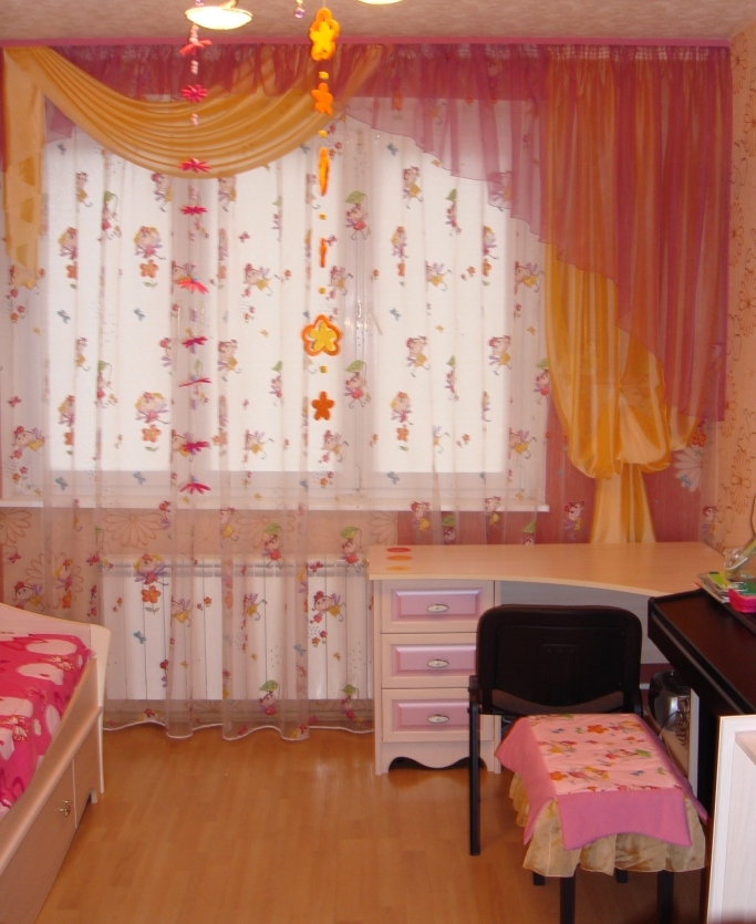 Комплект в детскую комнату