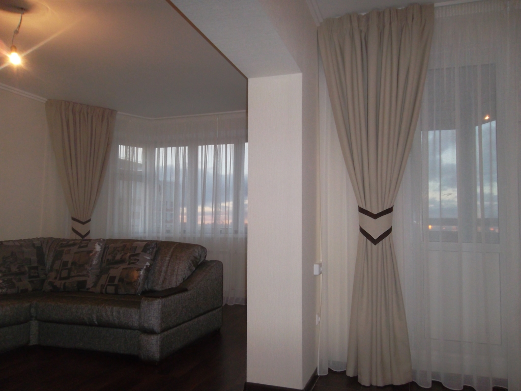 Современные шторы из натуральной ткани