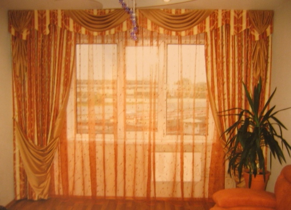 Шторы с ламбрекеном
