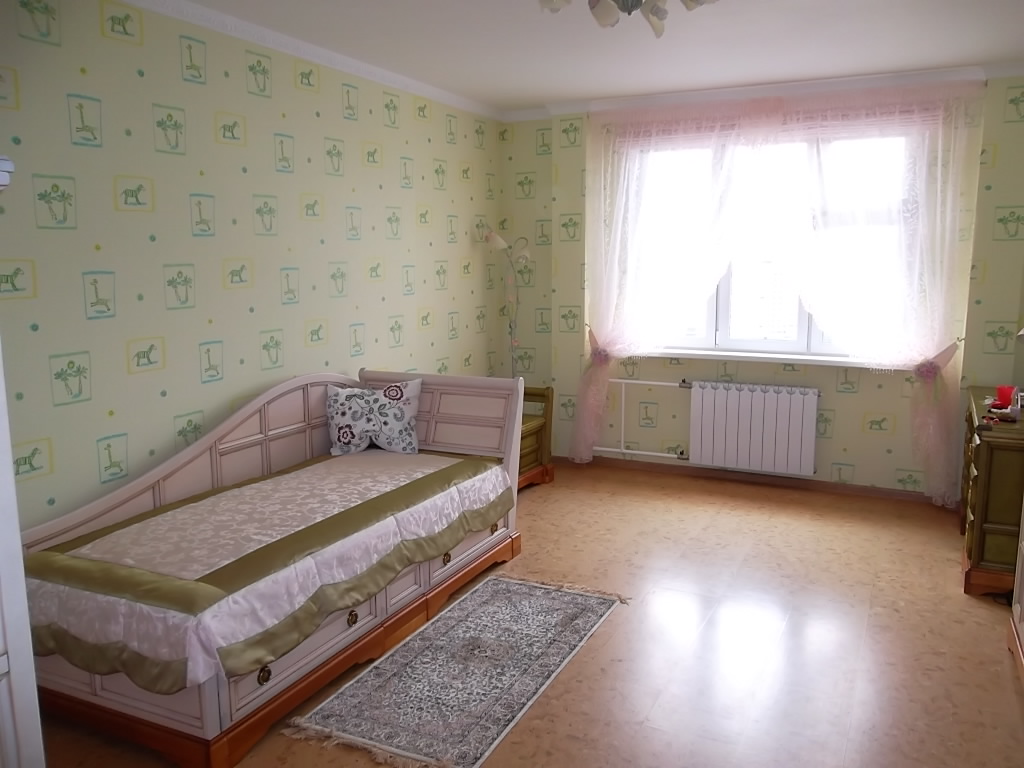 Римские шторы и покрывало в детскую